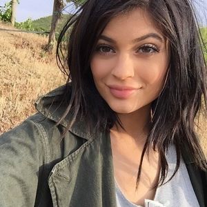 Meet your Posher, Mouss